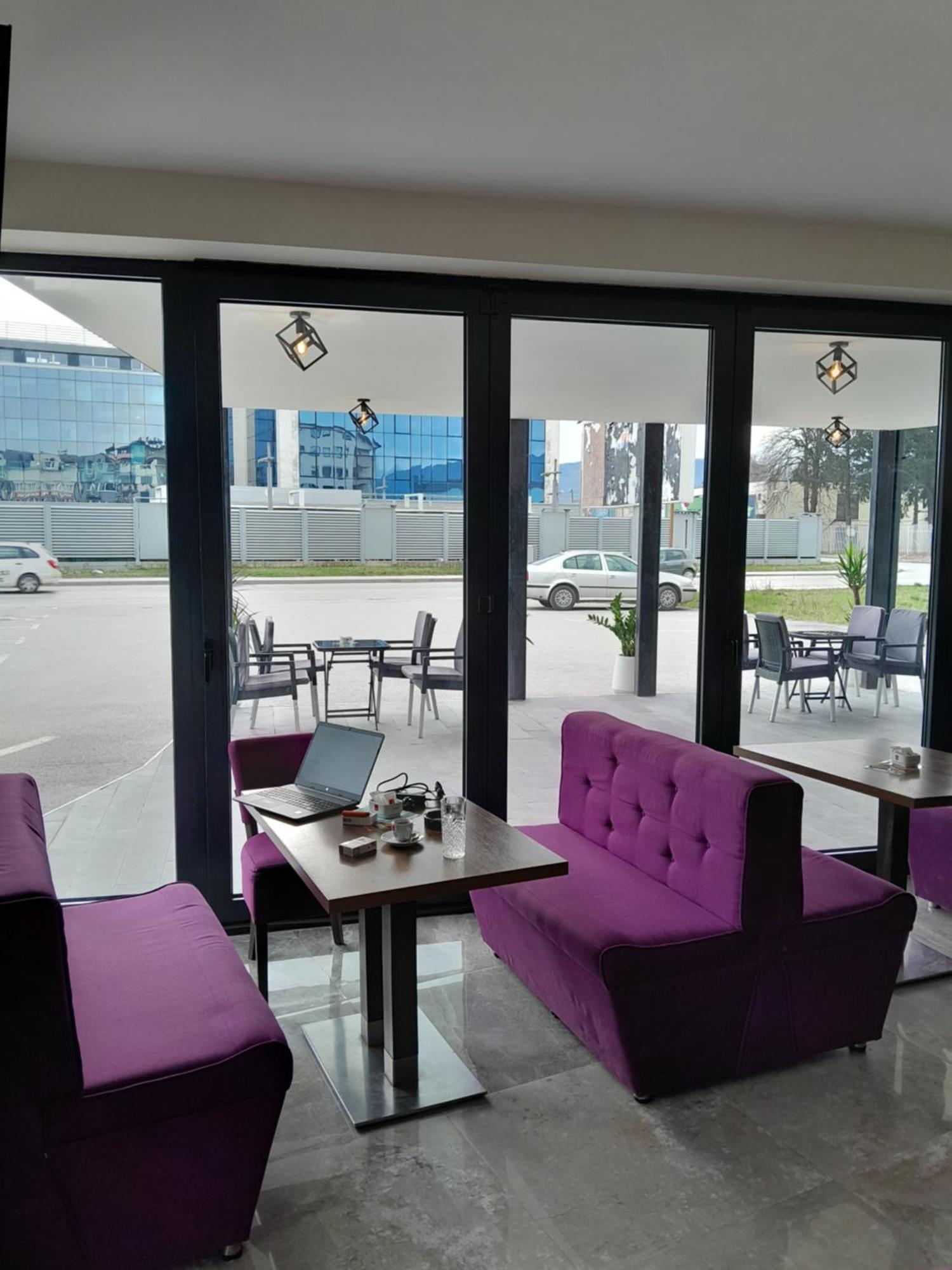 Hotel Victoria Lukavica Εξωτερικό φωτογραφία