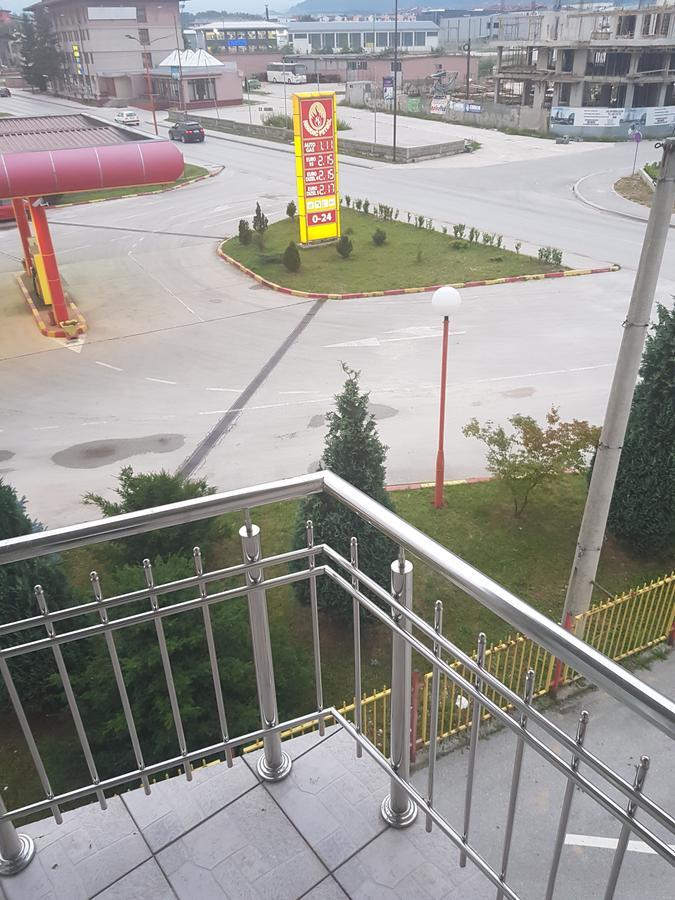 Hotel Victoria Lukavica Εξωτερικό φωτογραφία